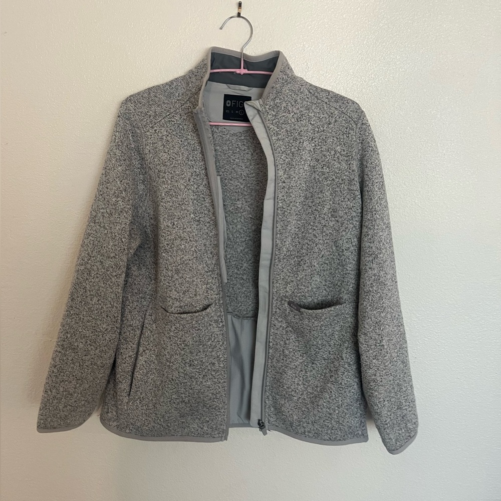 Figs ON-SHIFT Swearer Jacket for Women